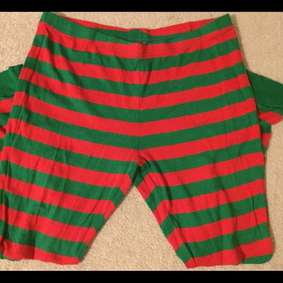 Elf pajamas part of a matching Christmas set - Picture 4 of 5
